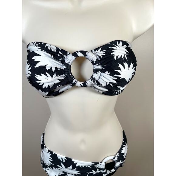 PatBO Dahlia Floral Black and White Mid Rise Bikini Swim Set Size Small - Picture 4 of 8